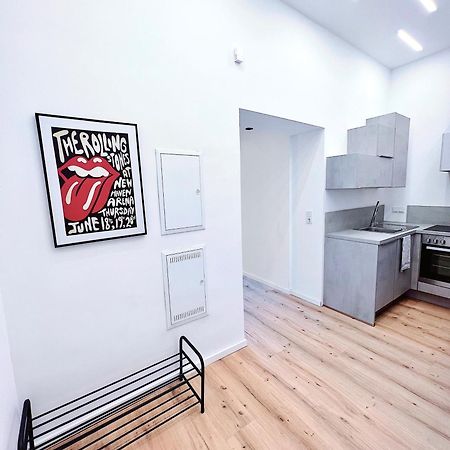 Inner City Design Loft Инсбрук Экстерьер фото