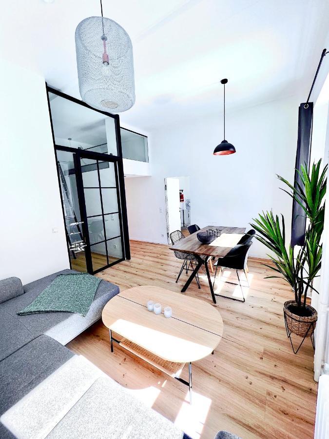 Inner City Design Loft Инсбрук Экстерьер фото