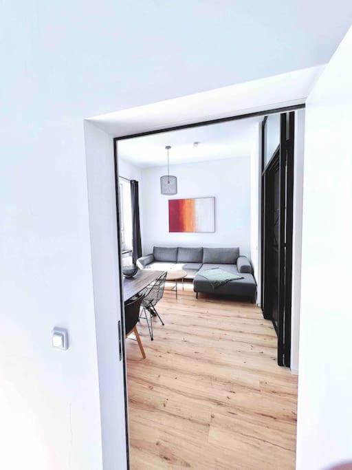 Inner City Design Loft Инсбрук Экстерьер фото