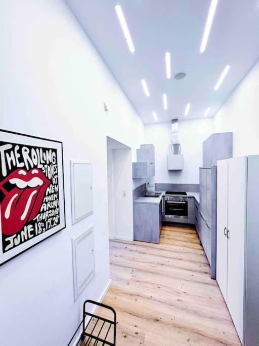 Inner City Design Loft Инсбрук Экстерьер фото