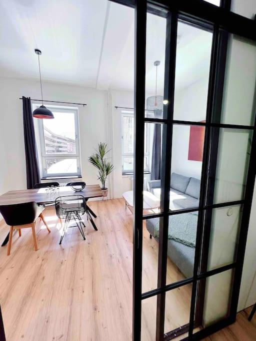 Inner City Design Loft Инсбрук Экстерьер фото