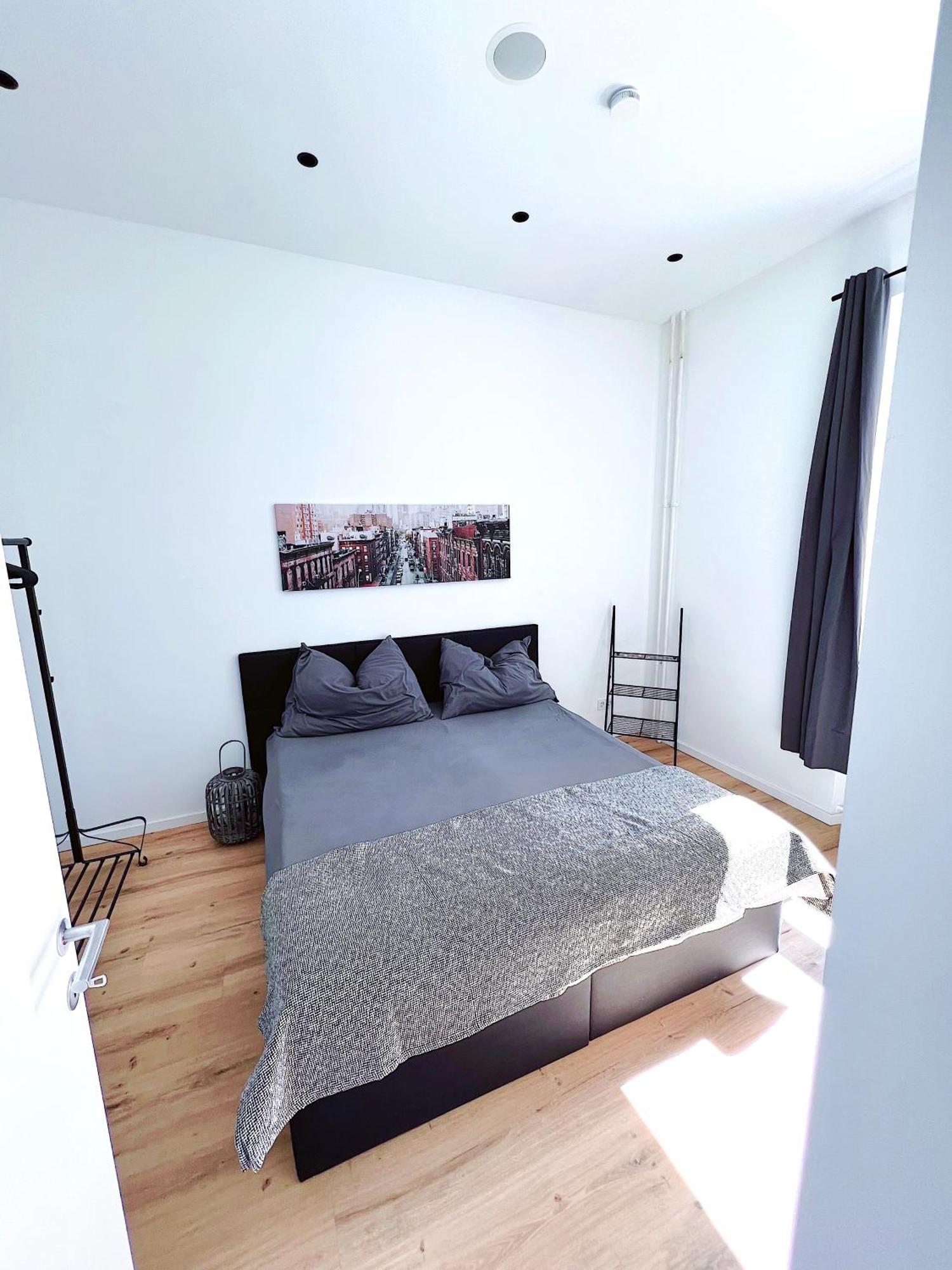 Inner City Design Loft Инсбрук Экстерьер фото