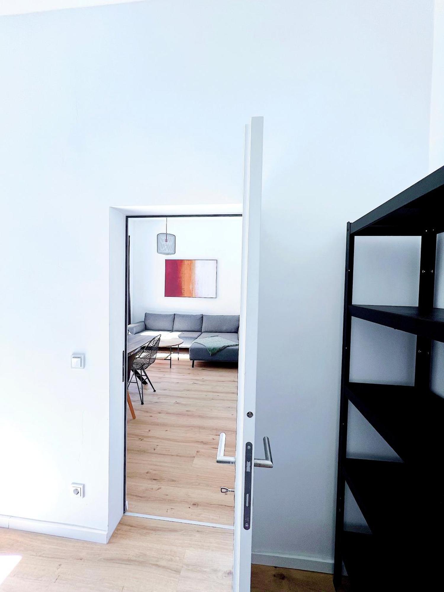 Inner City Design Loft Инсбрук Экстерьер фото