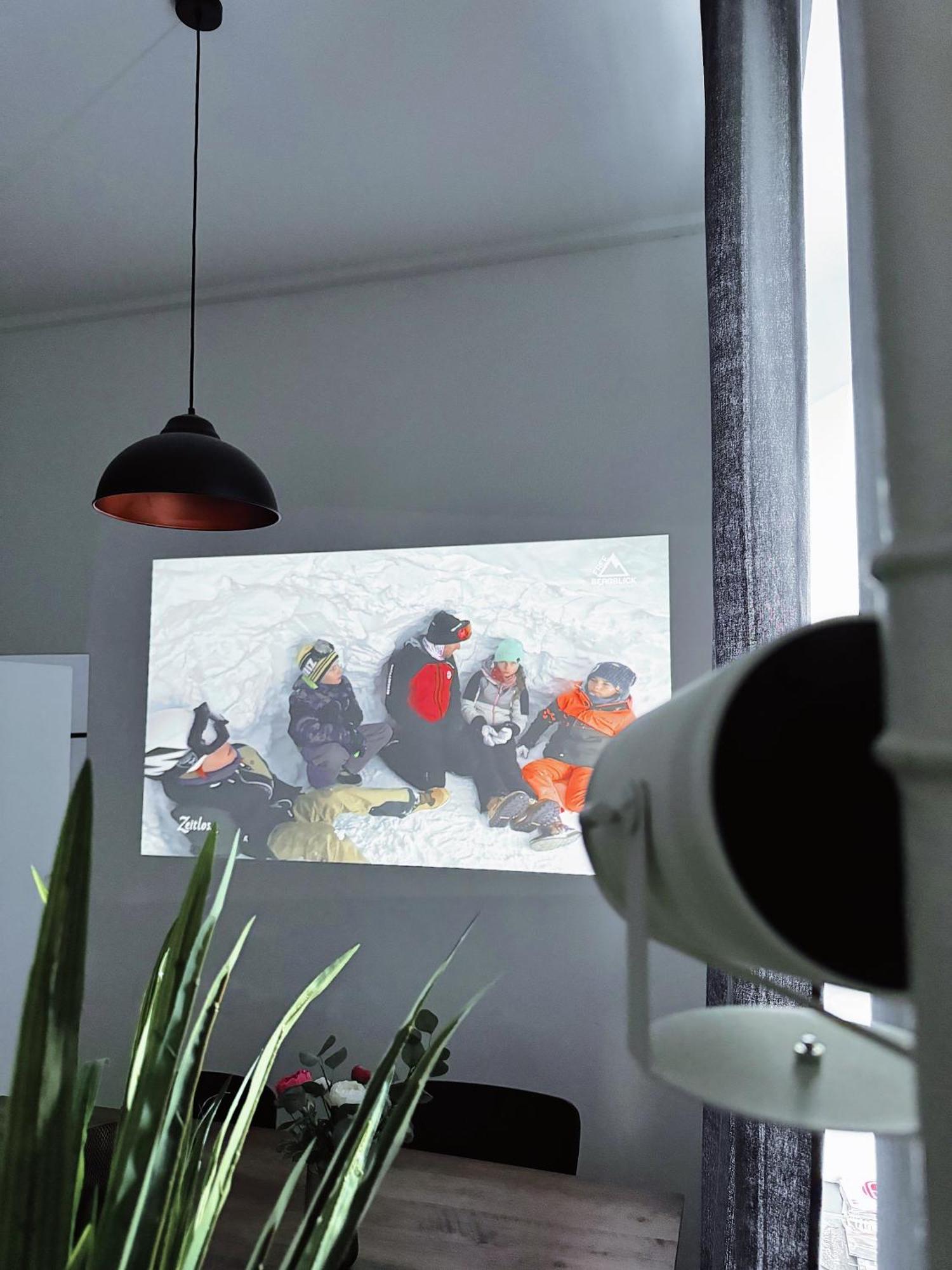 Inner City Design Loft Инсбрук Экстерьер фото