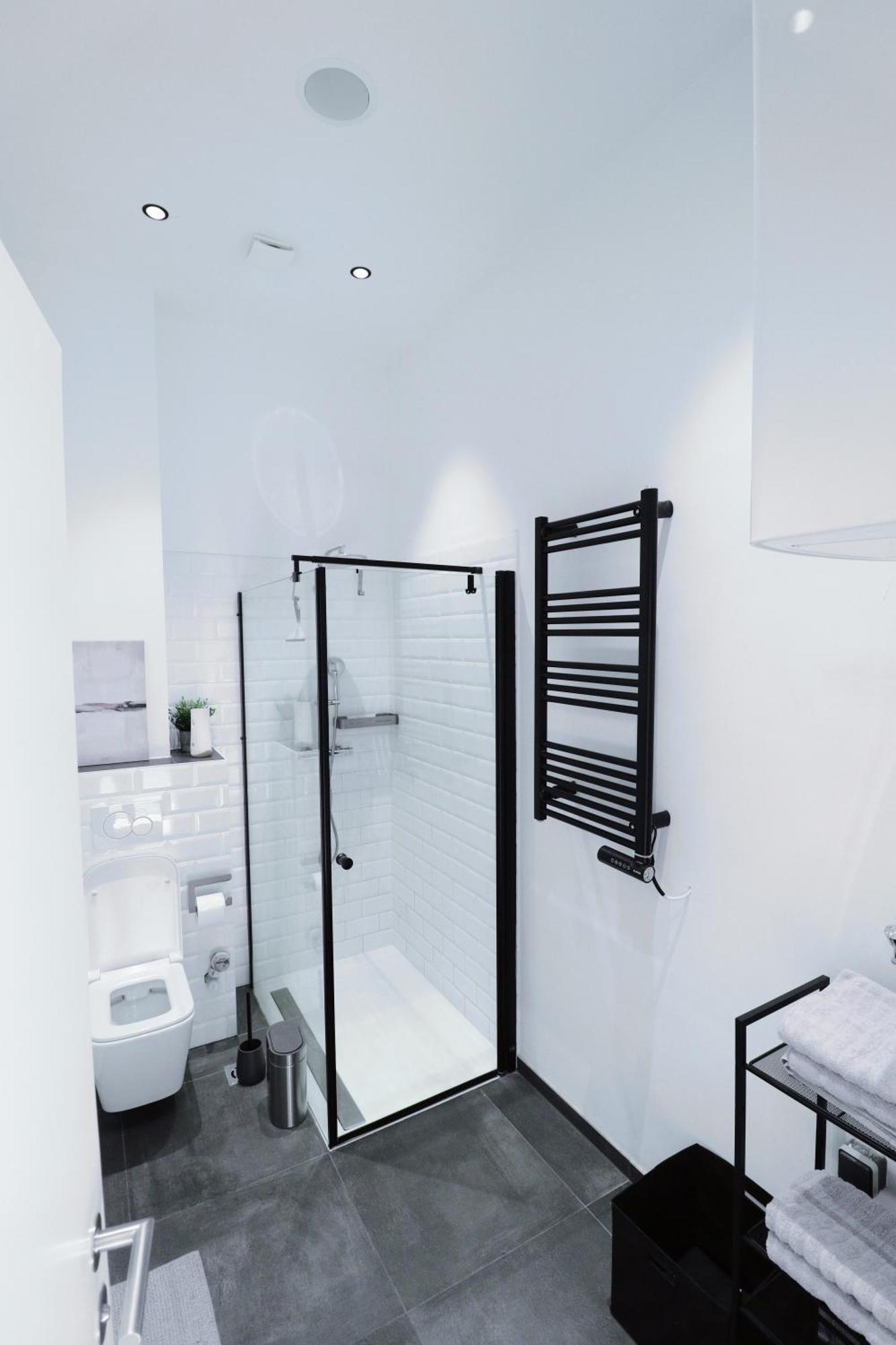 Inner City Design Loft Инсбрук Экстерьер фото